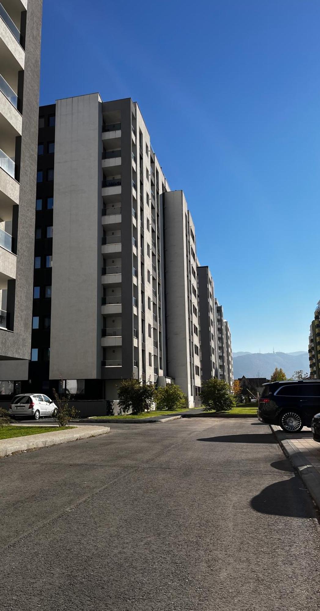 Mirandis Apartments - Comfort & Private Parking Near Coresi Mall Μπρασόβ Εξωτερικό φωτογραφία