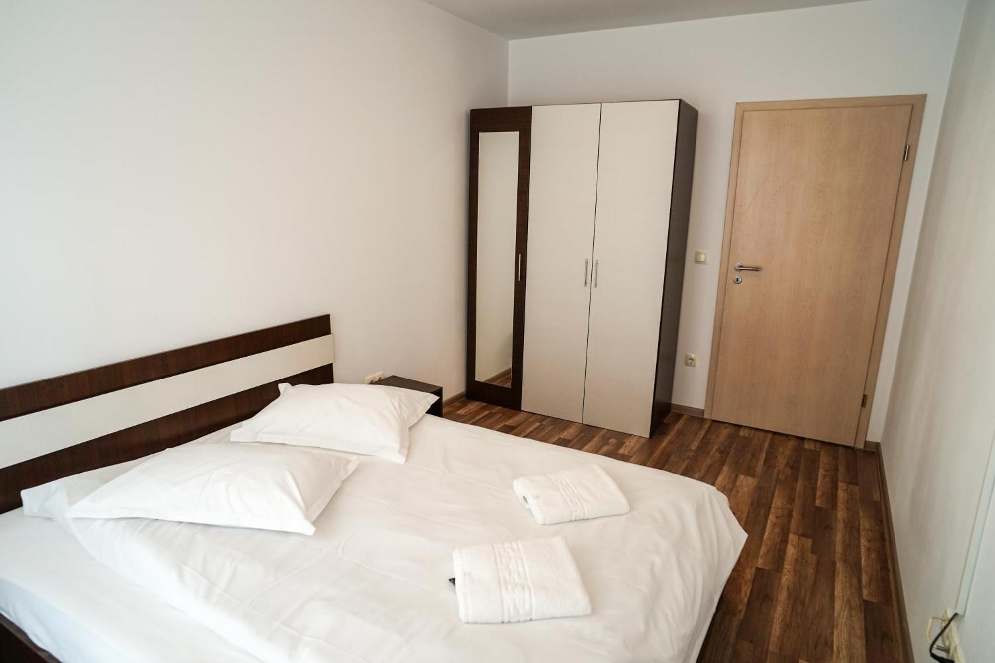Mirandis Apartments - Comfort & Private Parking Near Coresi Mall Μπρασόβ Εξωτερικό φωτογραφία