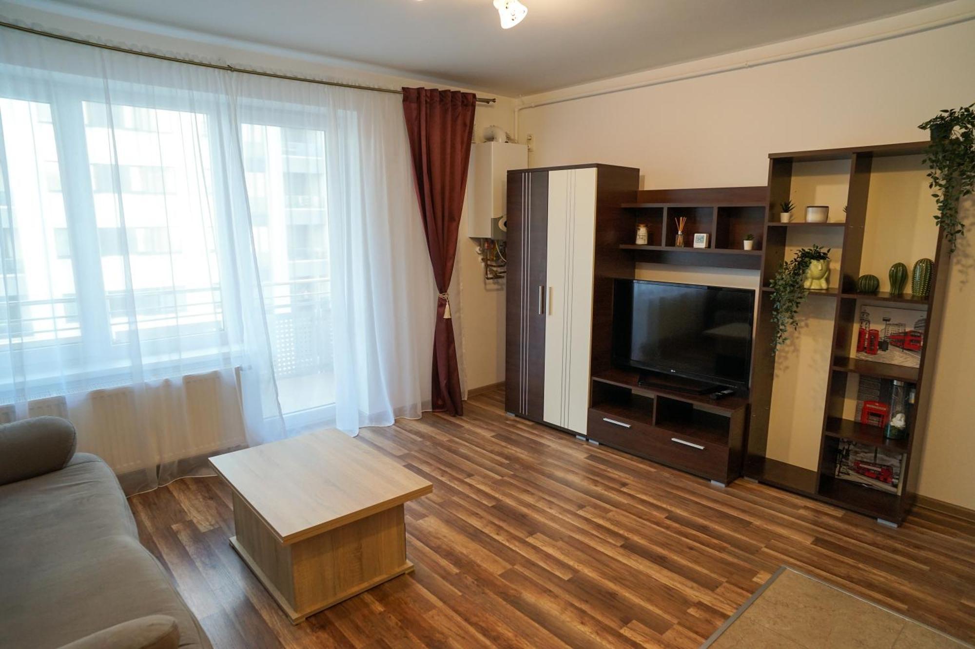 Mirandis Apartments - Comfort & Private Parking Near Coresi Mall Μπρασόβ Εξωτερικό φωτογραφία