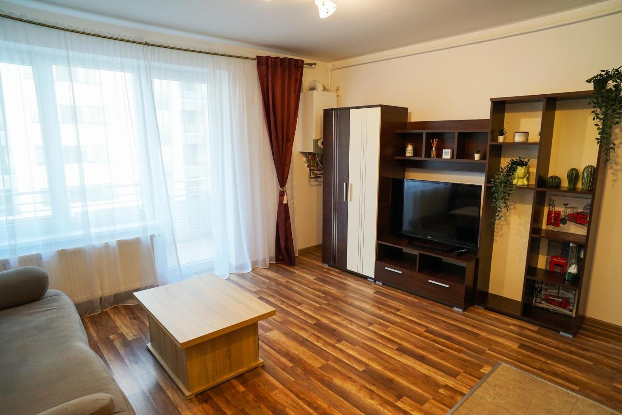 Mirandis Apartments - Comfort & Private Parking Near Coresi Mall Μπρασόβ Εξωτερικό φωτογραφία