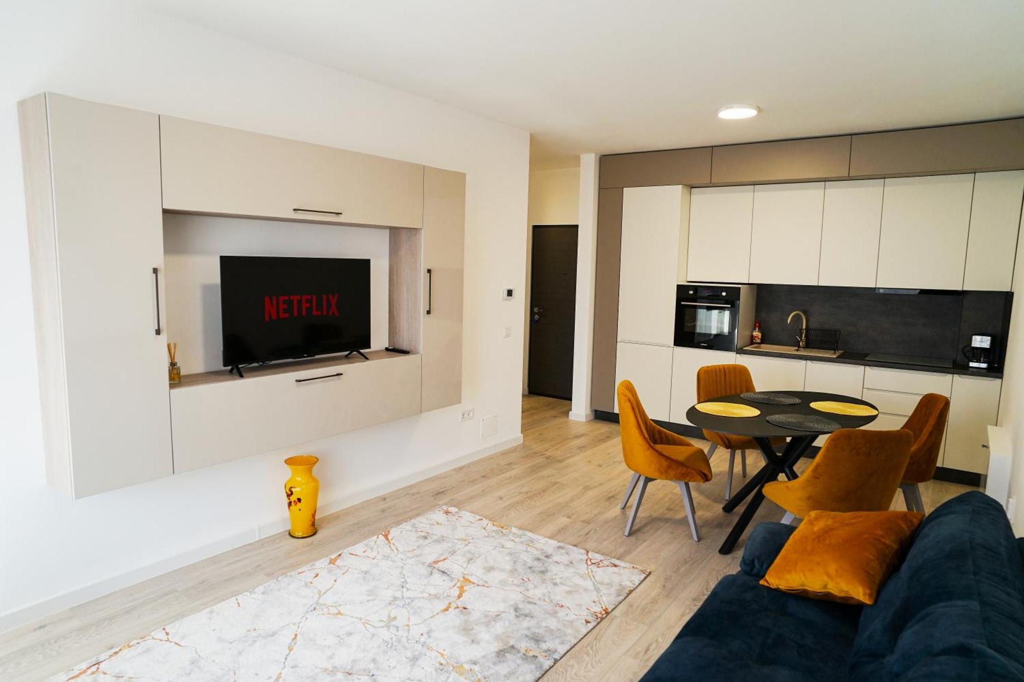 Mirandis Apartments - Comfort & Private Parking Near Coresi Mall Μπρασόβ Εξωτερικό φωτογραφία