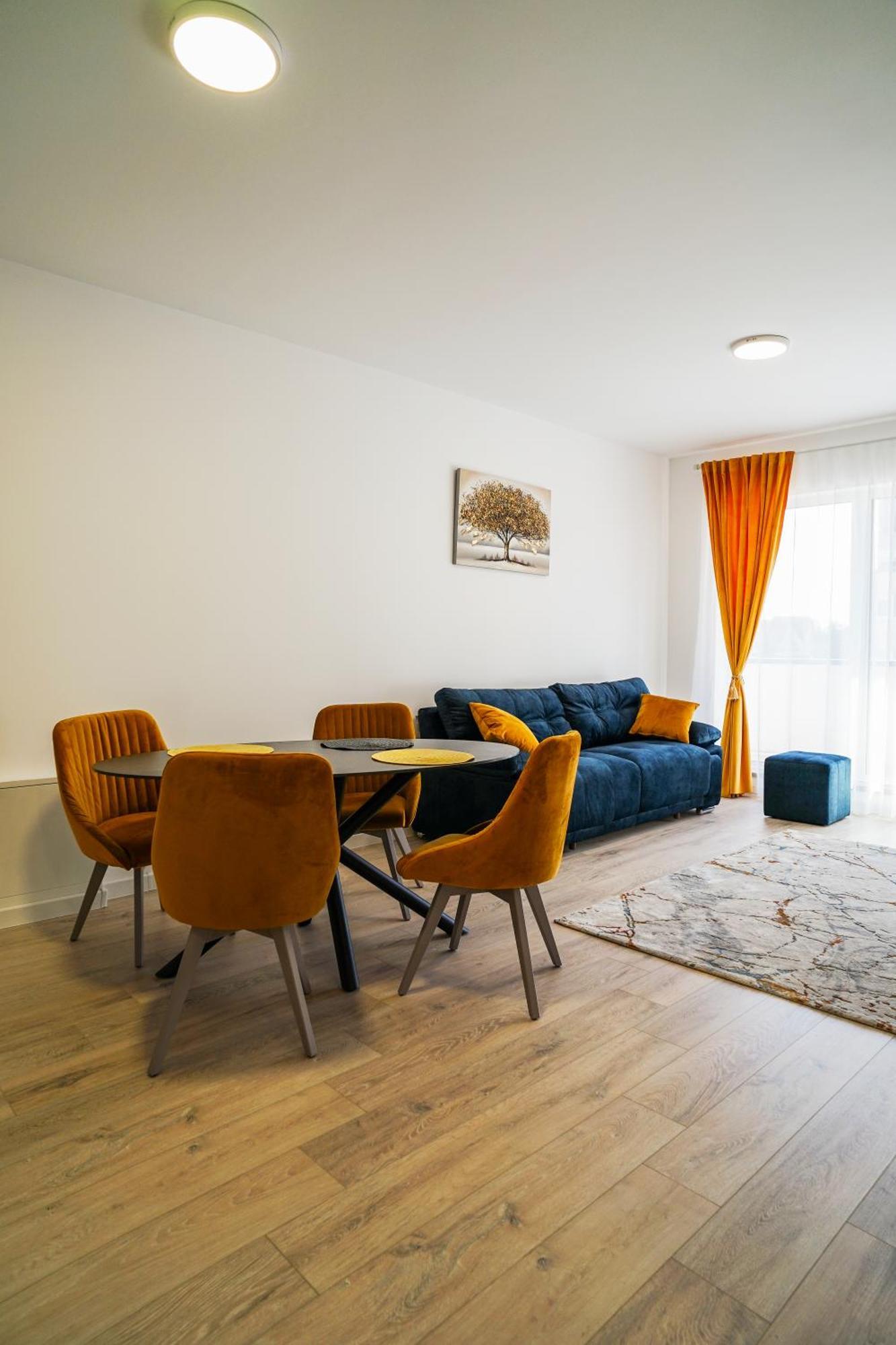 Mirandis Apartments - Comfort & Private Parking Near Coresi Mall Μπρασόβ Εξωτερικό φωτογραφία