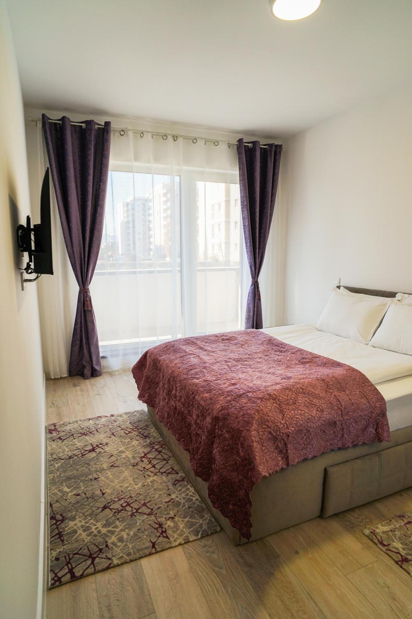 Mirandis Apartments - Comfort & Private Parking Near Coresi Mall Μπρασόβ Εξωτερικό φωτογραφία