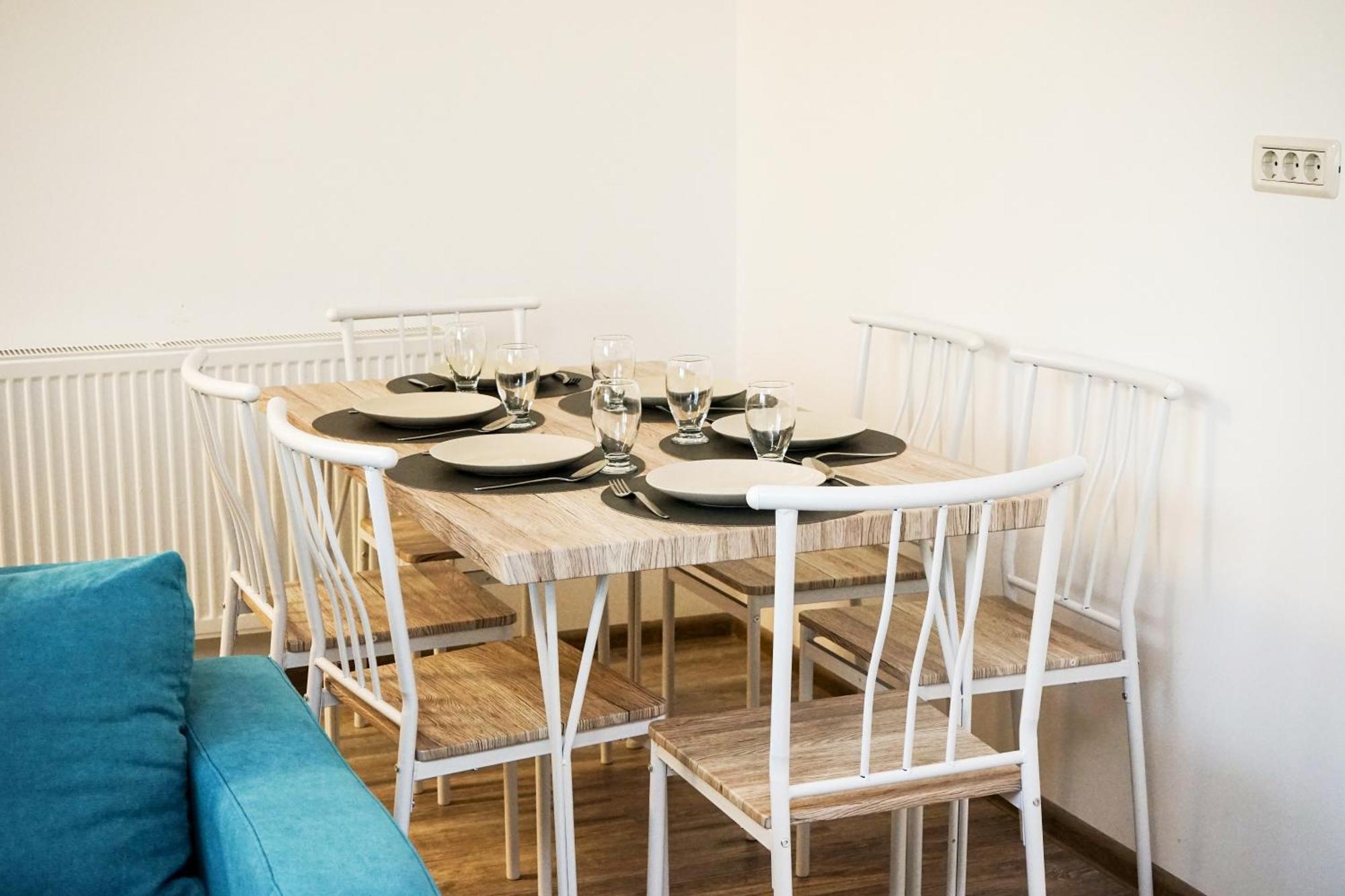 Mirandis Apartments - Comfort & Private Parking Near Coresi Mall Μπρασόβ Εξωτερικό φωτογραφία